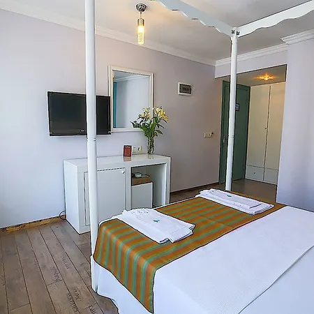 Cinar Boutique 3*