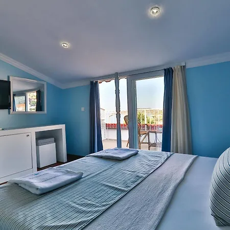 Cinar Boutique Otel Kaş